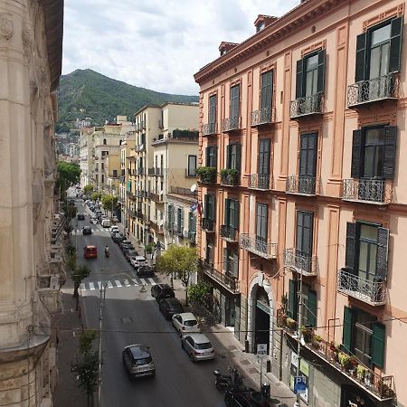 Ferienwohnung Papiro Blu Salerno Exterior foto